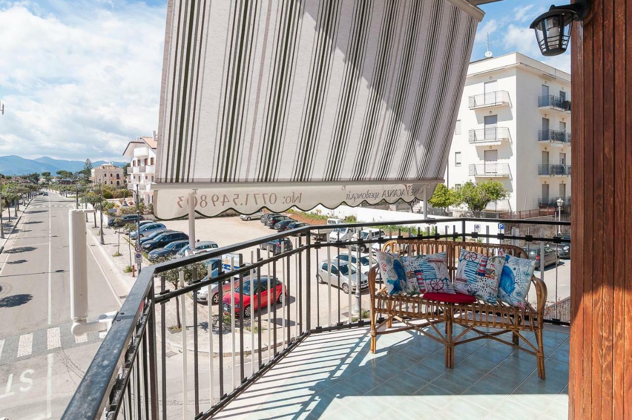Casa Vacanza Flora Apartment Sperlonga Bagian luar foto